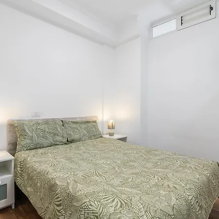 Apartment Home2book Cute Design Canteras